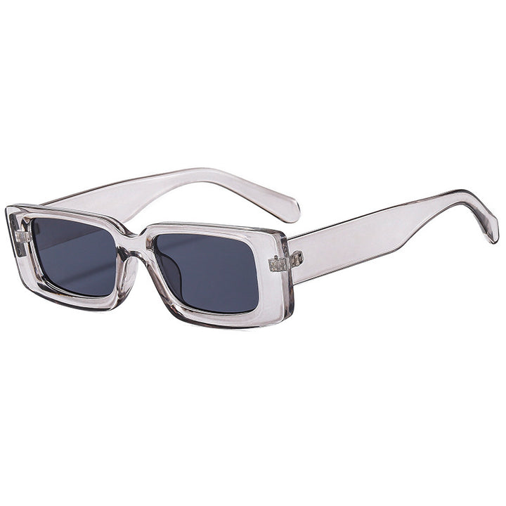 Dame moteriktig solbrille med trendy gjennomsiktig ramme og sporty design Skanto