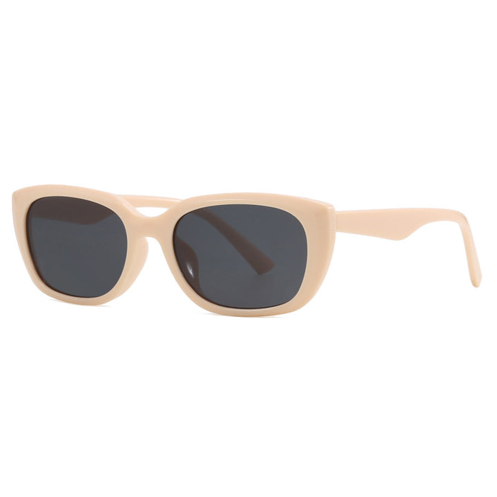 Dame trendy cat-eye solbriller i minimalistisk design skanto