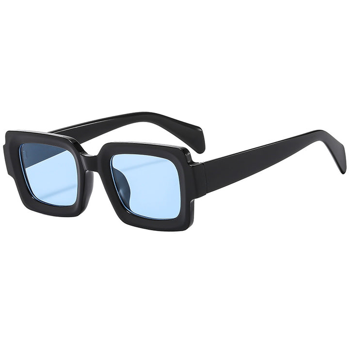 Dame Stilig rektangulær solbrille med elegant rammedesign Skanto