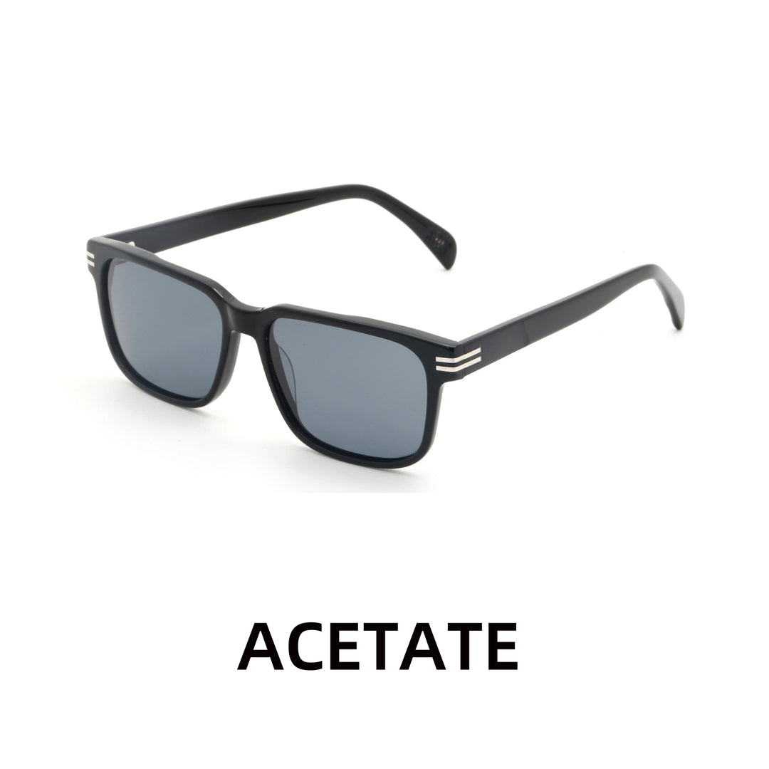 Dame moteriktig solbrille med transparent ramme og grønne glass Skanto