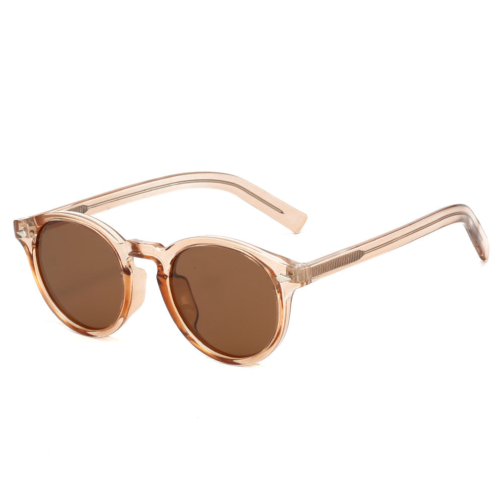 Dame trendy solbriller med transparent ramme og gule glass Skanto
