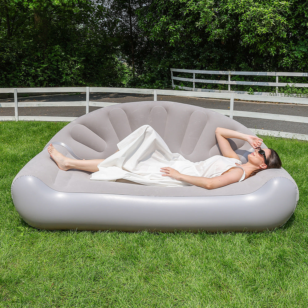 Kvinnenes oppblåsbare sofa med ergonomisk form Skanto