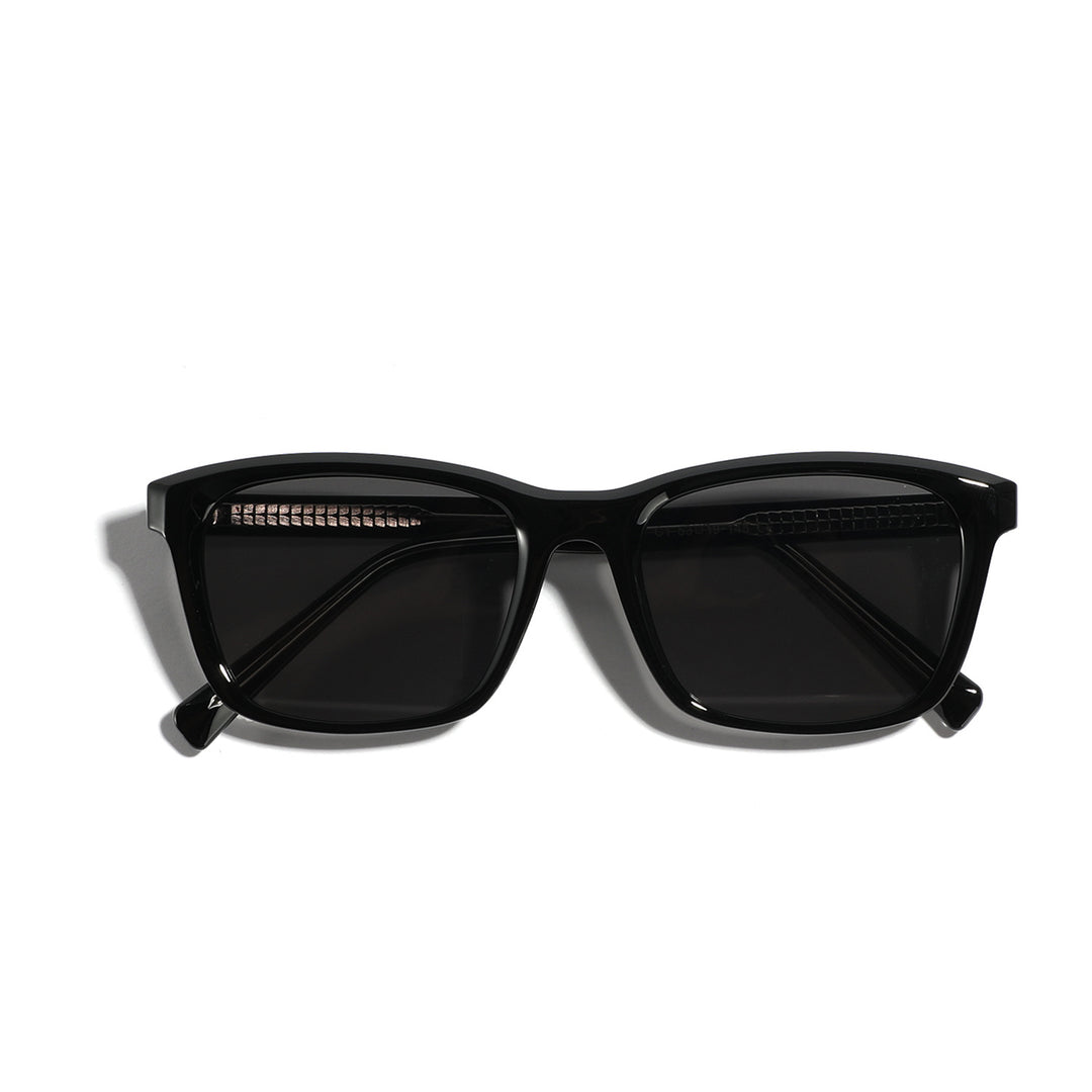 Dame moteriktig solbrille med stilige og beskyttende glass Skanto