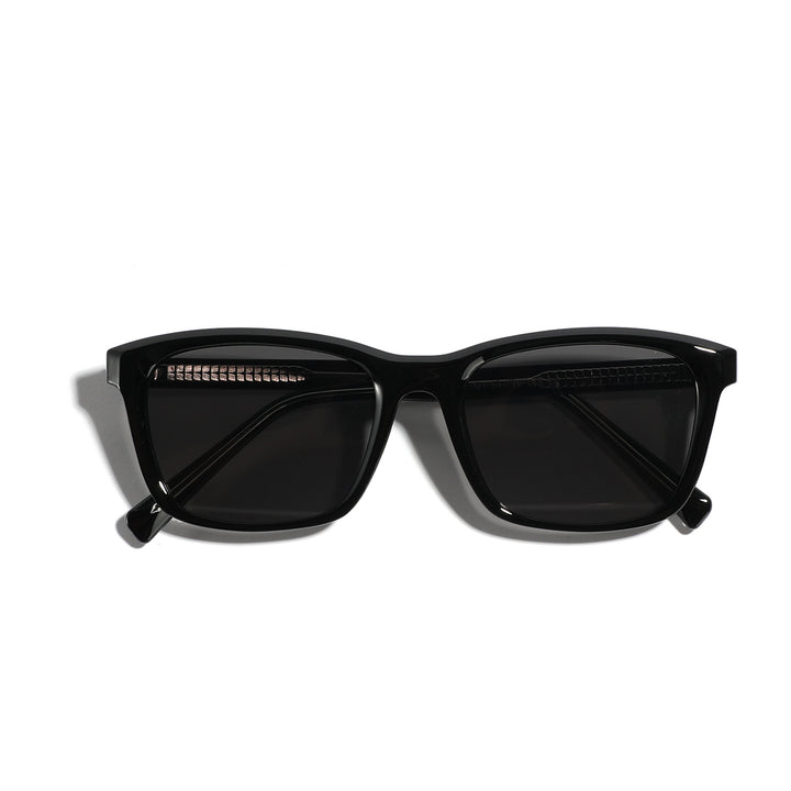 Dame moteriktig solbrille med stilige og beskyttende glass Skanto