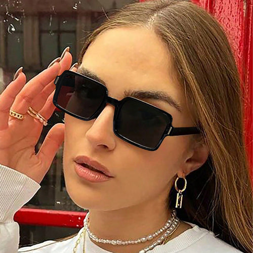 Dame kvadratisk solbrille i elegant leopardmønster Skanto