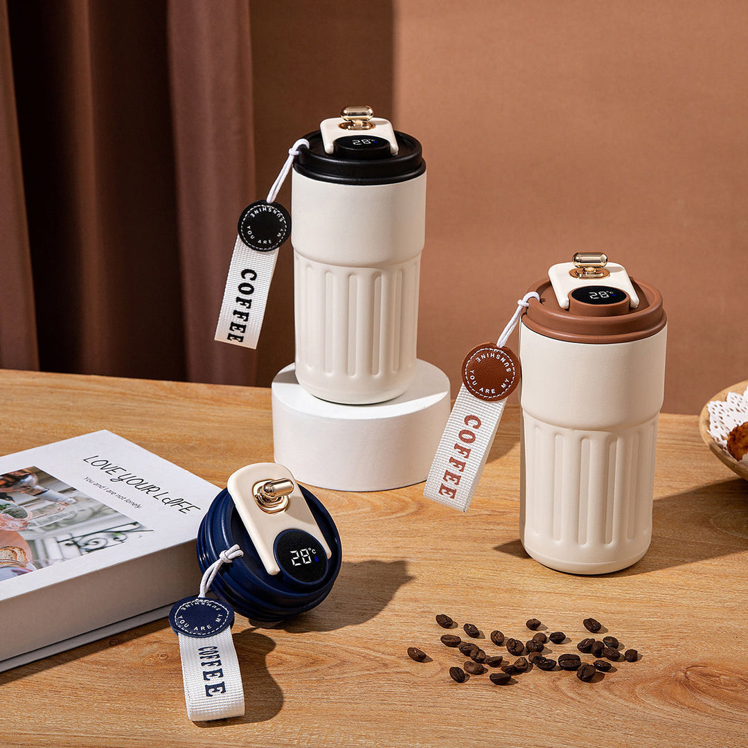 Damen Isolierter Kaffee Becher mit praktischem Klappverschluss Skanto