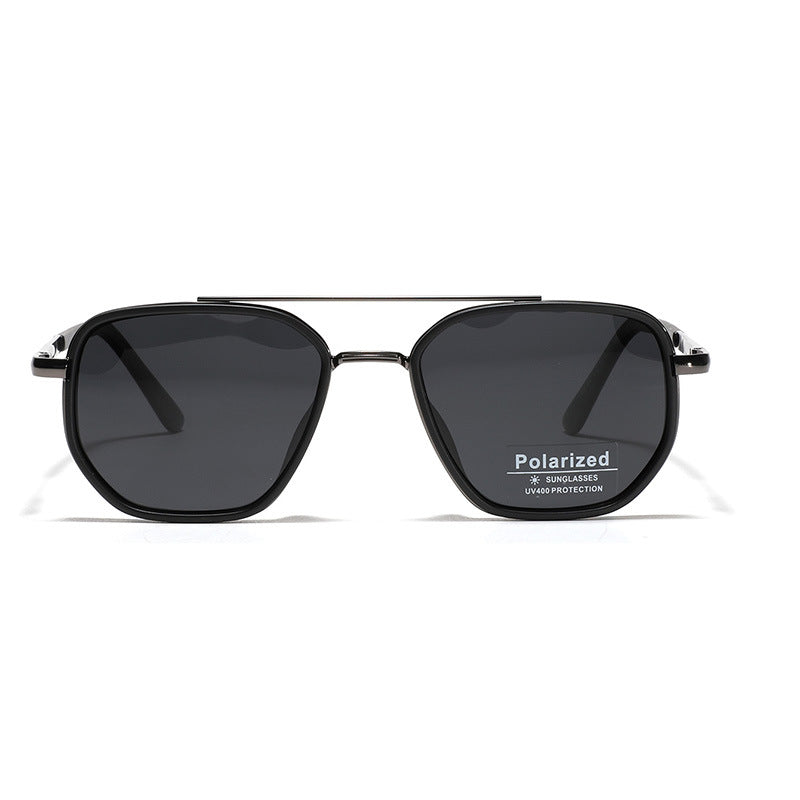 Dame kvadratisk solbrille med polarisert glass og elegant metallramme Skanto