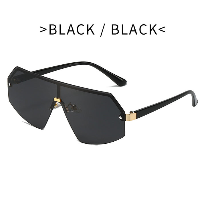 Dame futuristisk oversized solbrille med innovativ ramme Skanto