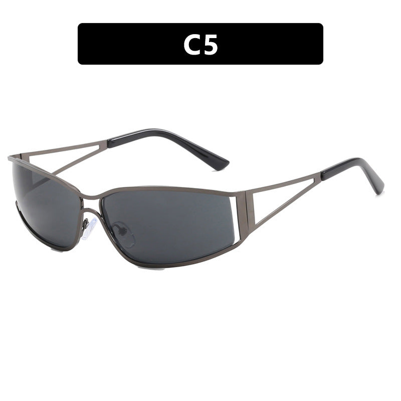 Damer sporty solbrille i futuristisk stil Skanto
