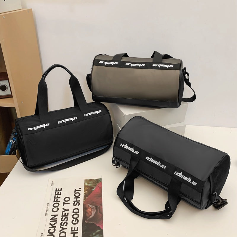 Sporty Duffel Bag with Ergonomic Carrying Handles Skanto