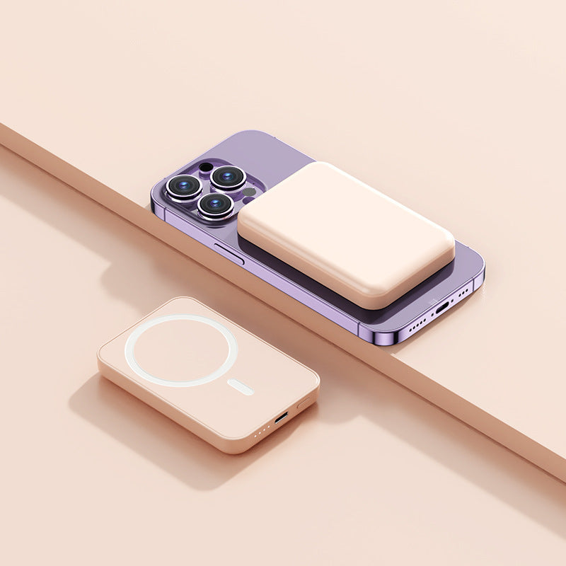 Magnetisk trådløs Powerbank med integrert ladekonsept Skanto