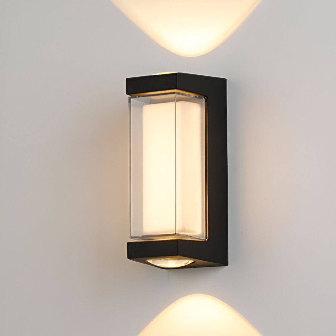 Skanto | IP65 Vannavstøtende Utendørs Vegglampe