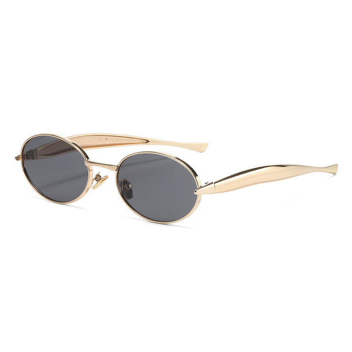 Dame moteriktig Oversized-solbrille med elegant design Skanto