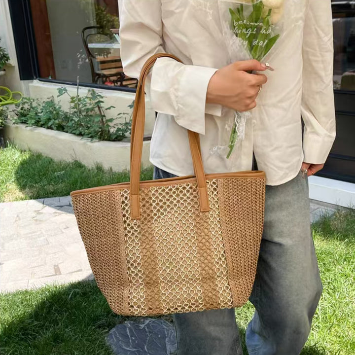 Elegant Bast-Håndveske med Lærdetaljer Skanto