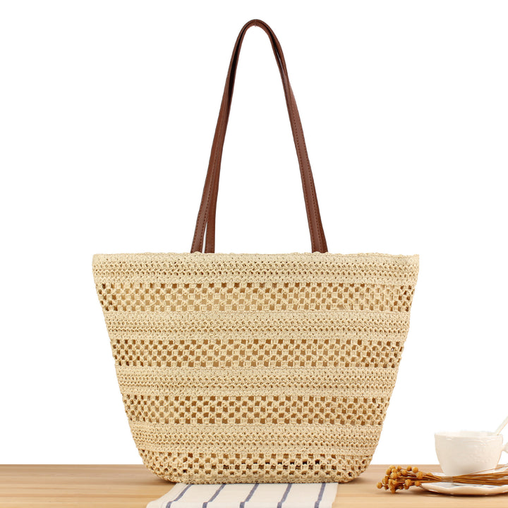 Straw Basket Bag with Elegant Construction Skanto