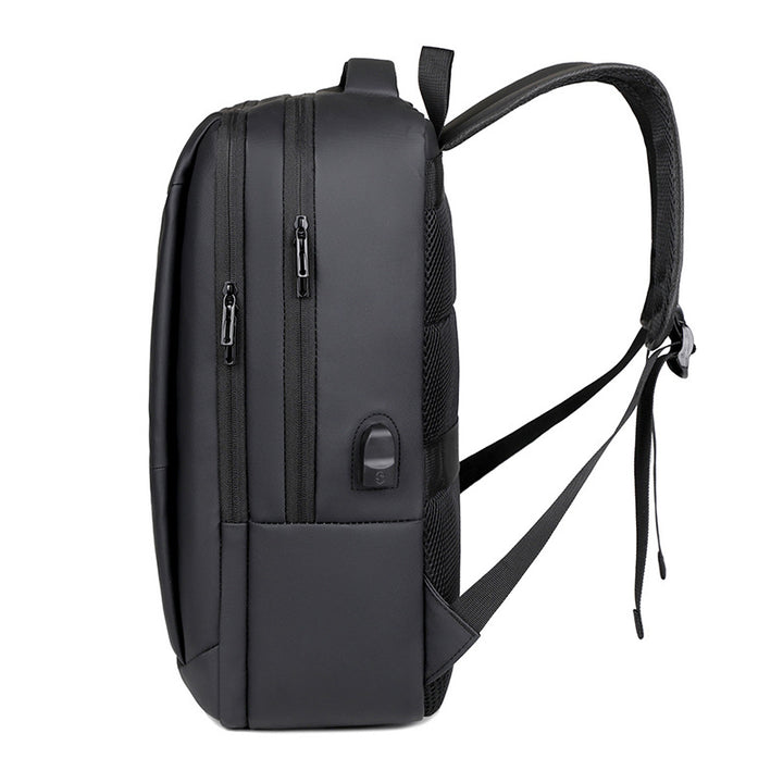 Laptopp-sekk med ergonomisk design og innovativ inndeling Skanto