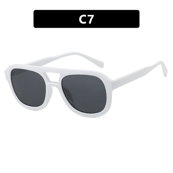 Dame modisch sport solbrille med bred, fleksibel ramme Skanto
