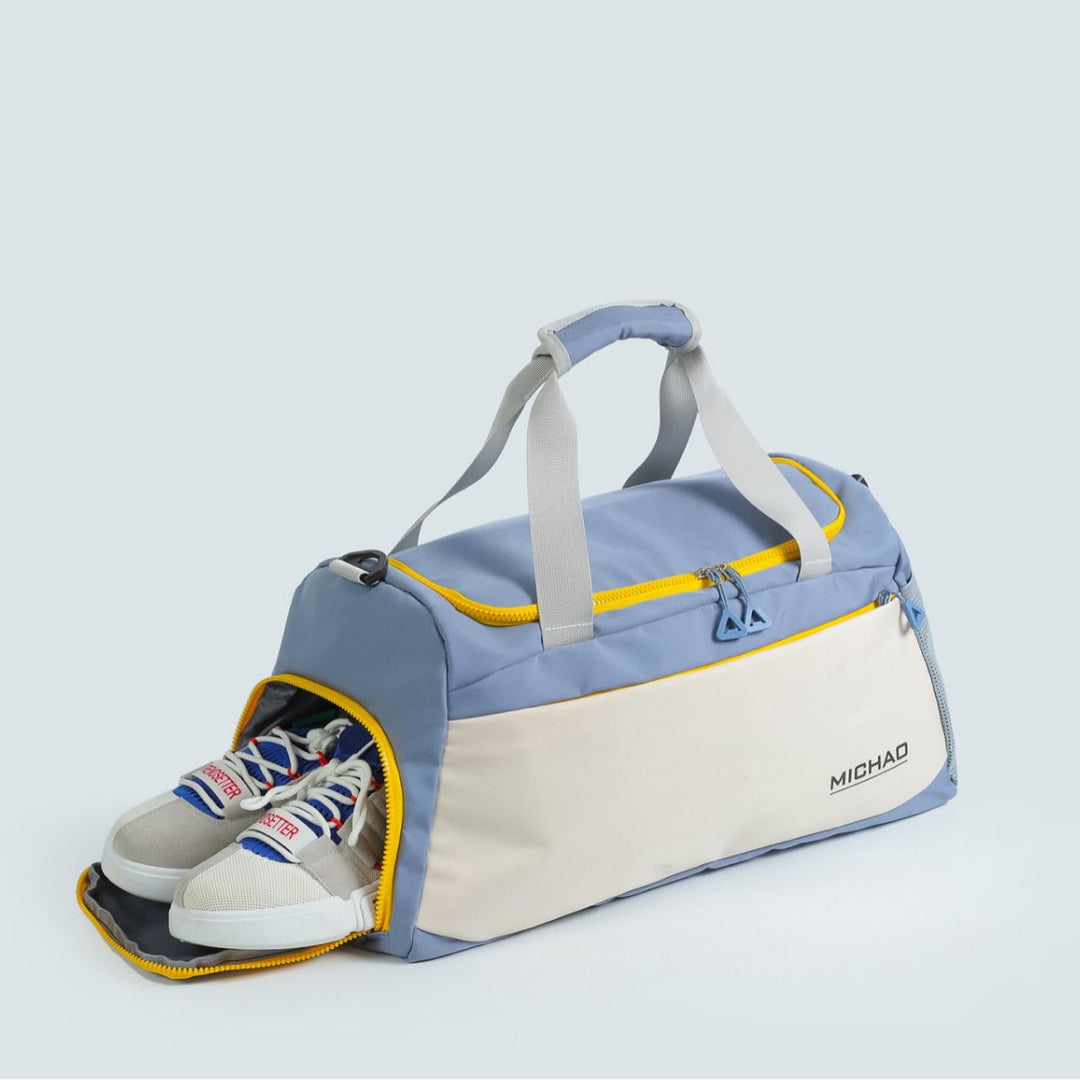 Sporty travel bag with practical compartments Skanto