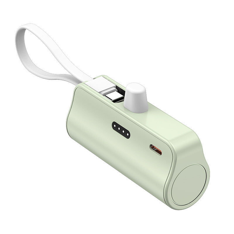 Bærbar powerbank med integrert ladekabel og kompakt design Skanto