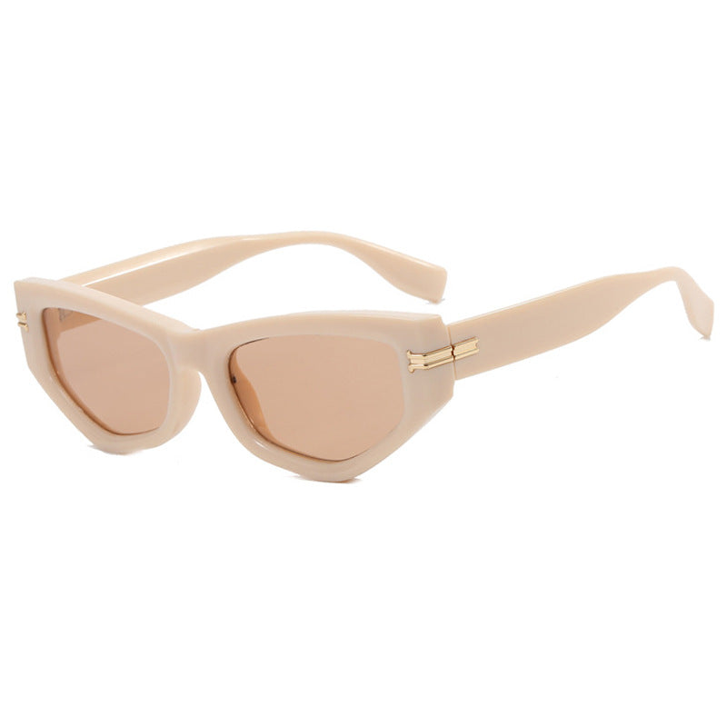 Dame geometrisk solbrille med bøyd ramme og beskyttende UV-filter Skanto