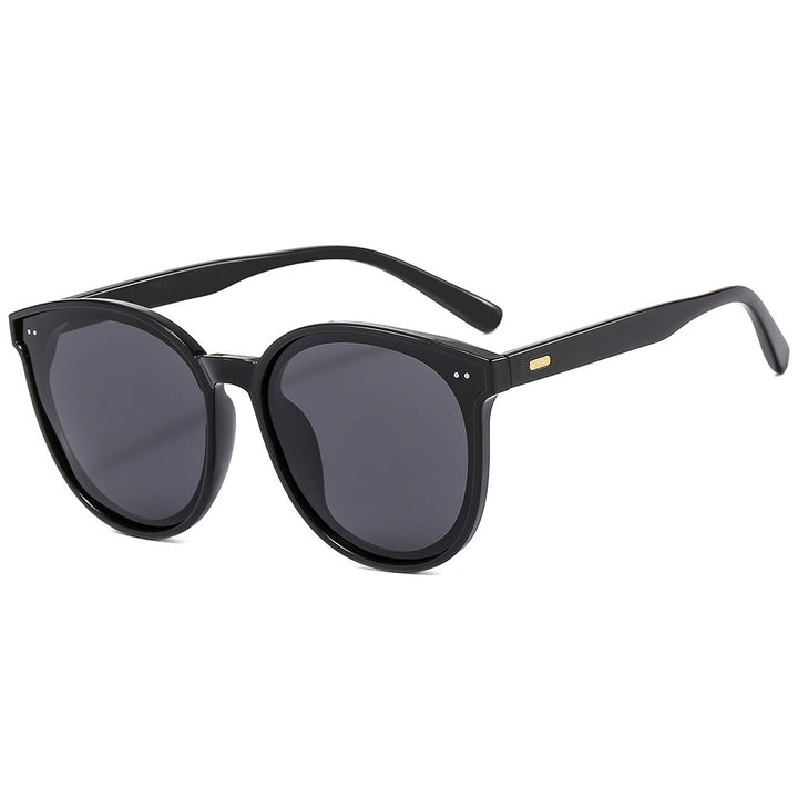 Dame Modisk solbrille med stort, elegant ramme Skanto
