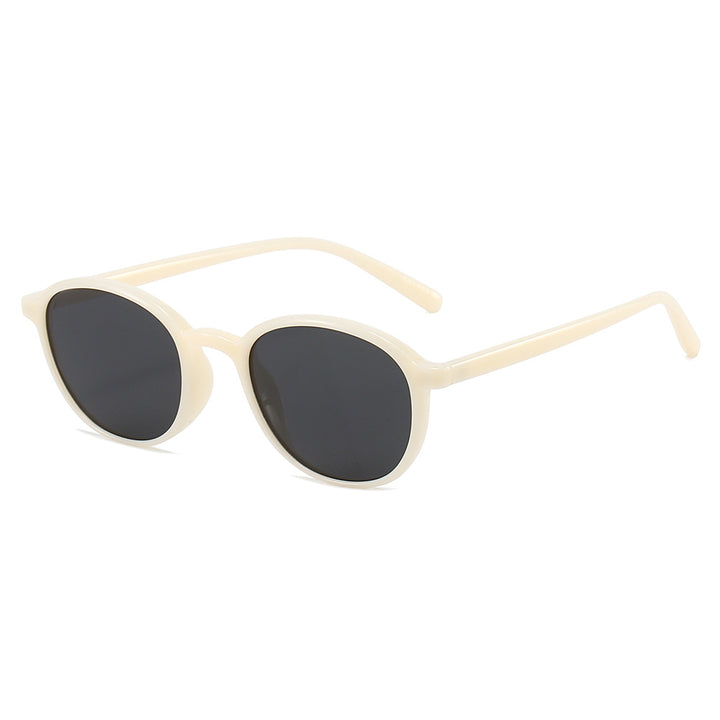 Dame moteriktig solbrille i klassisk ovaldesign Skanto