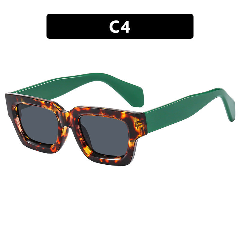 Damer moteriktig rektangulær solbrille med bred ramme og beskyttende UV-filter Skanto
