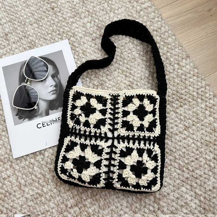 Heklet crossover veske med folkelig design Skanto