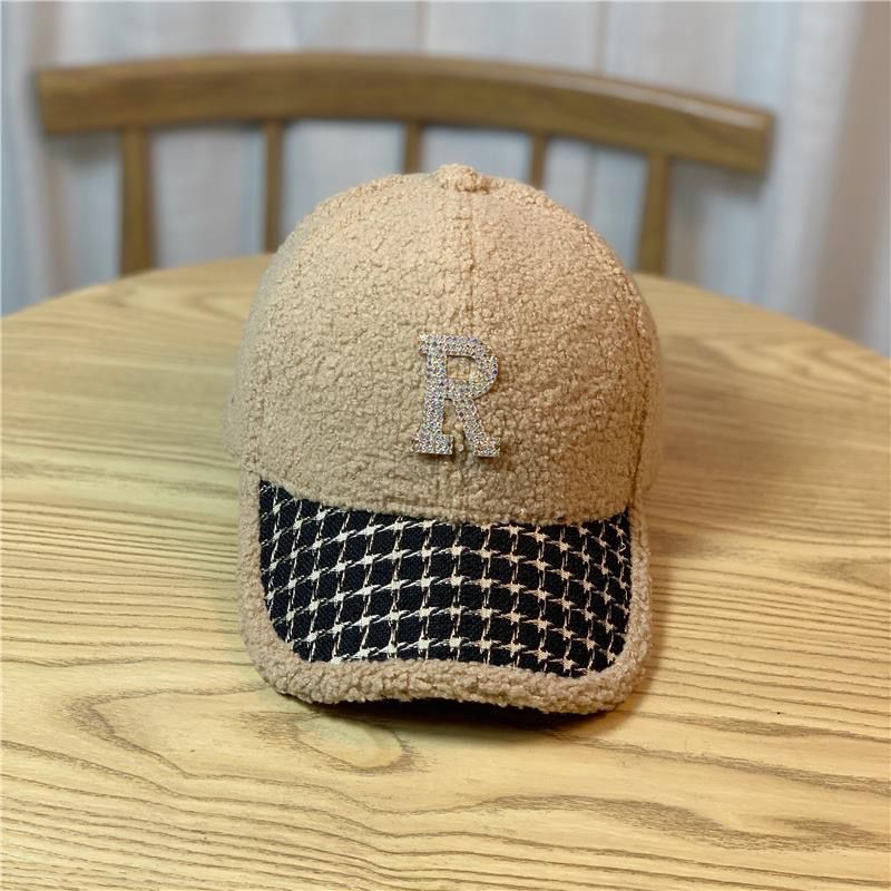 Kvinne Fuzzy Teksturert Baseball Cap Skanto