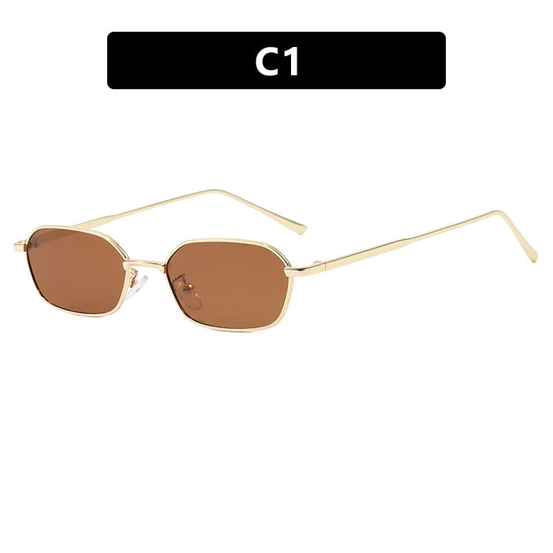 Dame geometrisk solbrille i minimalistisk design Skanto