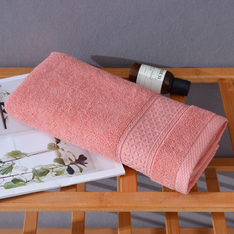 High-quality terry bath towel with elegant texture Skanto