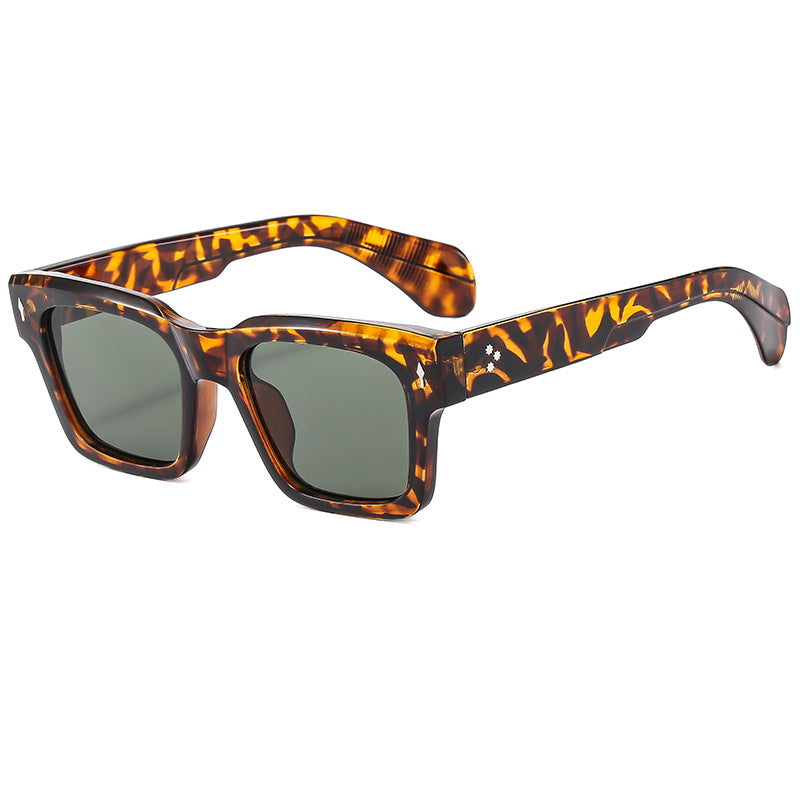 Dame kvadratisk solbrille med luksuriøs ramme og beskyttende UV-filter Skanto