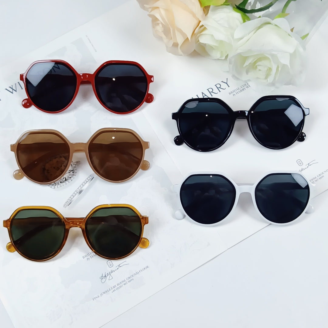 Dame Geometrisk solbrille med ekstravagant aksent Skanto