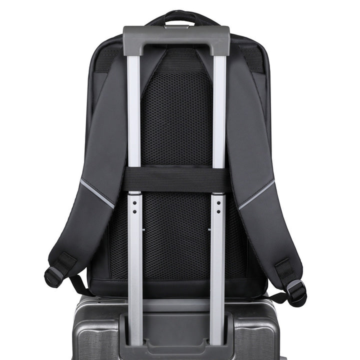 Modern laptop backpack with multifunctional pockets Skanto