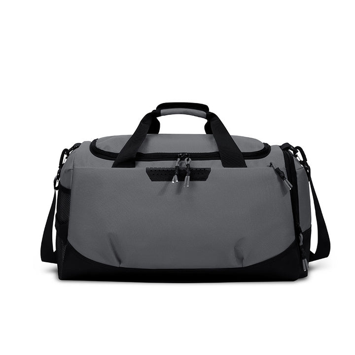 Sportbag med innovative organisasjonsrom Skanto