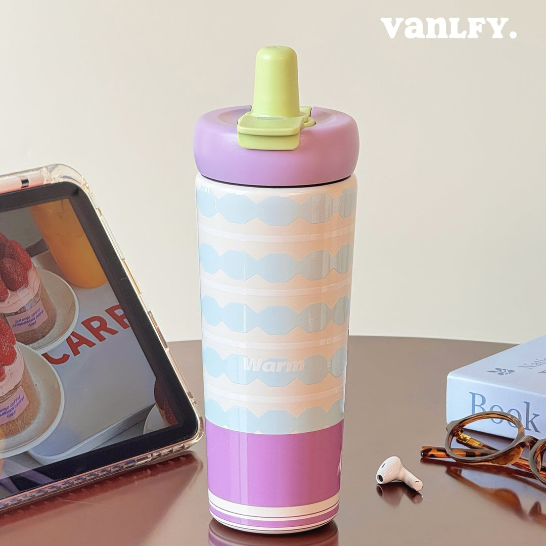 Damen Isoliertrinkflasche mit innovativem Silikonverschluss und fröhlichem Motiv Skanto
