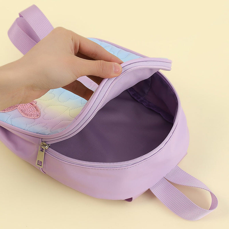 Mini-ryggsekk med hjerteprint Skanto