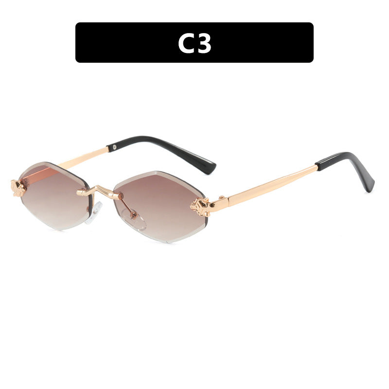 Dame geometrisk solbrille med dobbelt metallramme og beskyttende linser Skanto