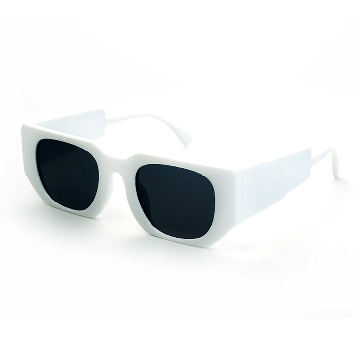 Dame Modisch solbrille med kantet ramme og UV-beskyttelse Skanto