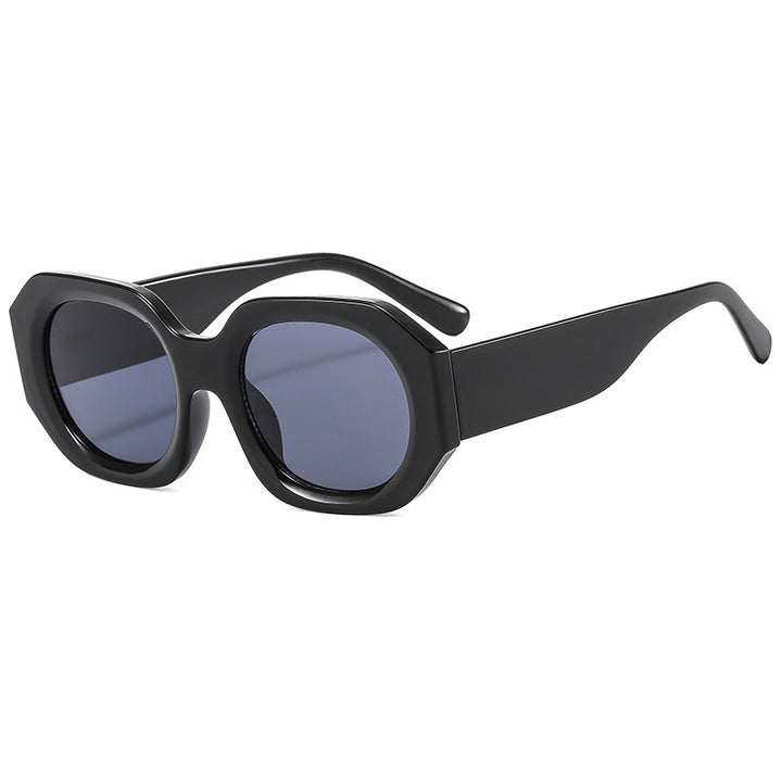 Dame modische solbrille i elegant, åttekantet design Skanto