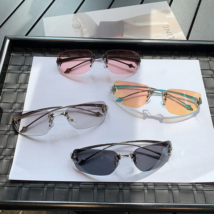 Damer designer-solbrille med utsmykkede detaljer Skanto