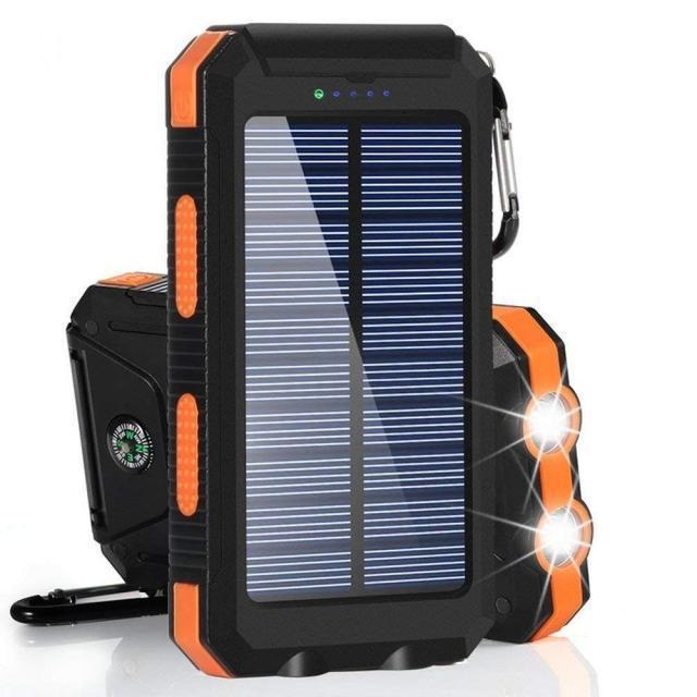 Solcelledrevet powerbank med robust hus og multifunksjonelt design Skanto
