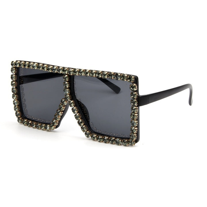 Damer oversized solbrille med glitrende krystallramme Skanto