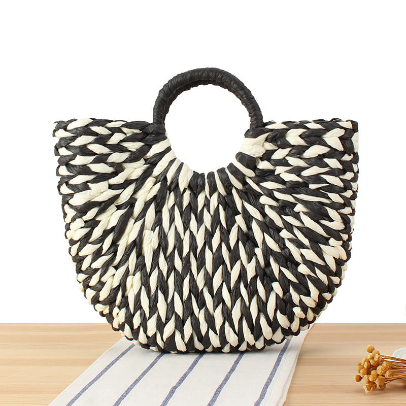 Handbag made of handmade braided materials with modern design Skanto