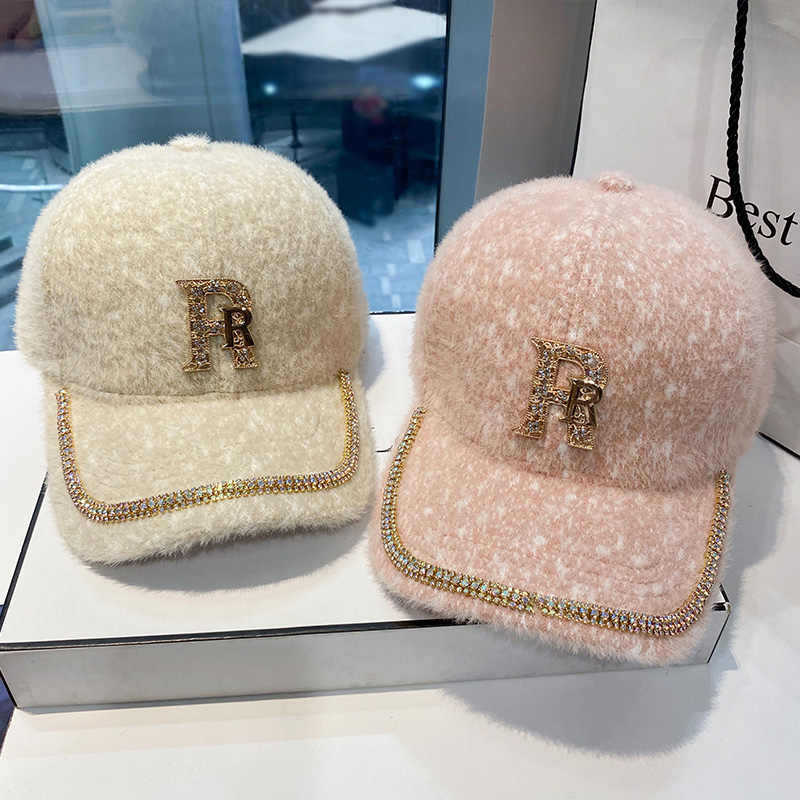 Kvinnens luksuriøse fleece dekorert baseball cap Skanto