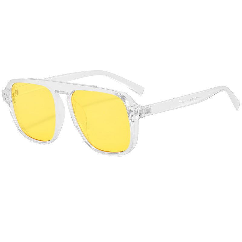 Dame geometrisk solbrille med polarisert gult glass Skanto