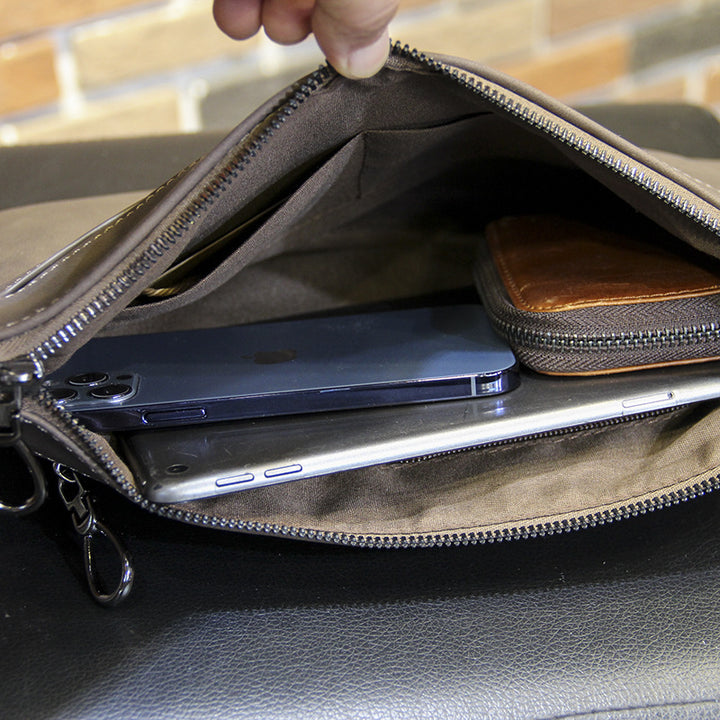 Elegant Clutch i Høyverdig Kunstlær Skanto