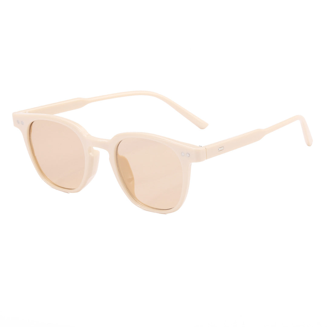 Dame moteriktig solbrille med stilige mønstre Skanto