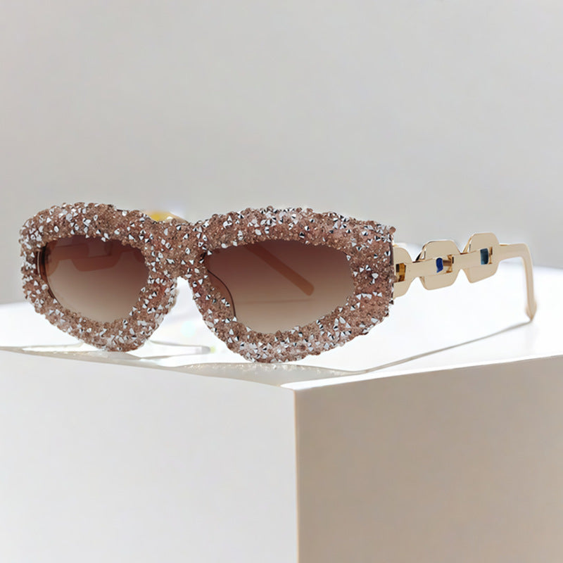 Dame Glamorøs solbrille med dekorert ramme Skanto