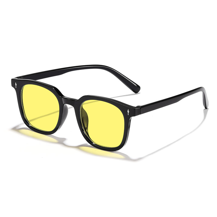 Damer fashionable solbriller med transparent ramme og UV-beskyttelse Skanto